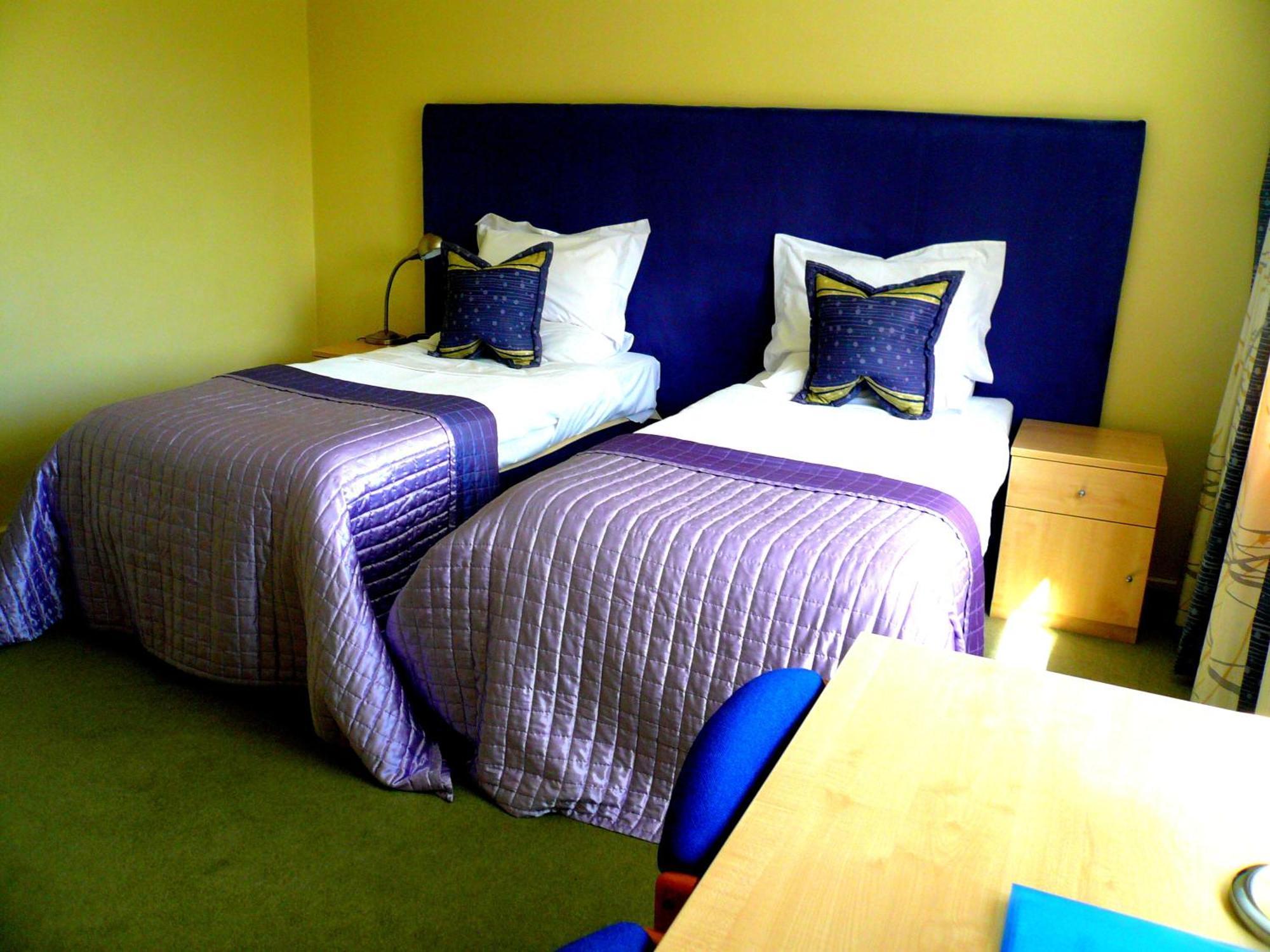 Malvern House High Wycombe Zewnętrze zdjęcie